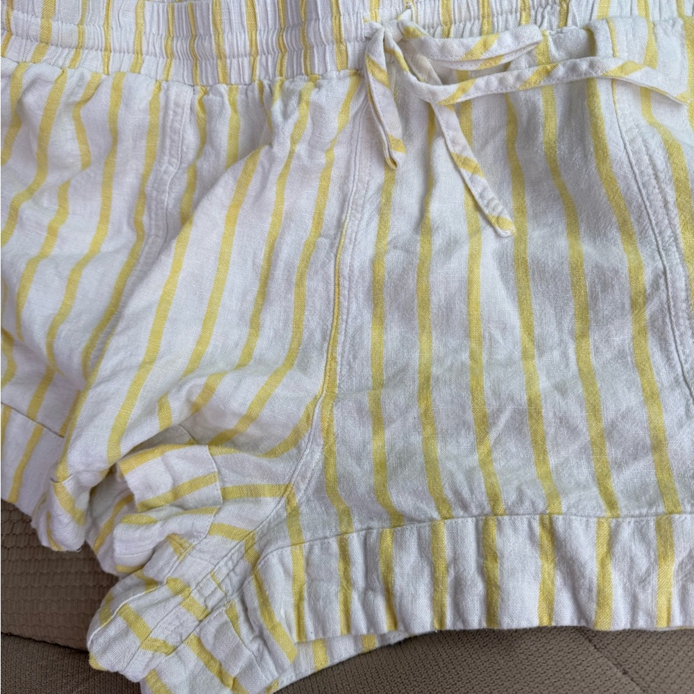 Universal Thread Yellow and White Striped Shorts